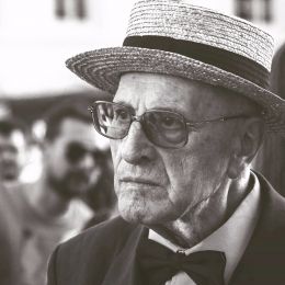 Alex Martinez avatar